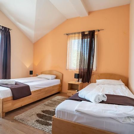 Knjazevac Garni Hotel Mali Predah المظهر الخارجي الصورة