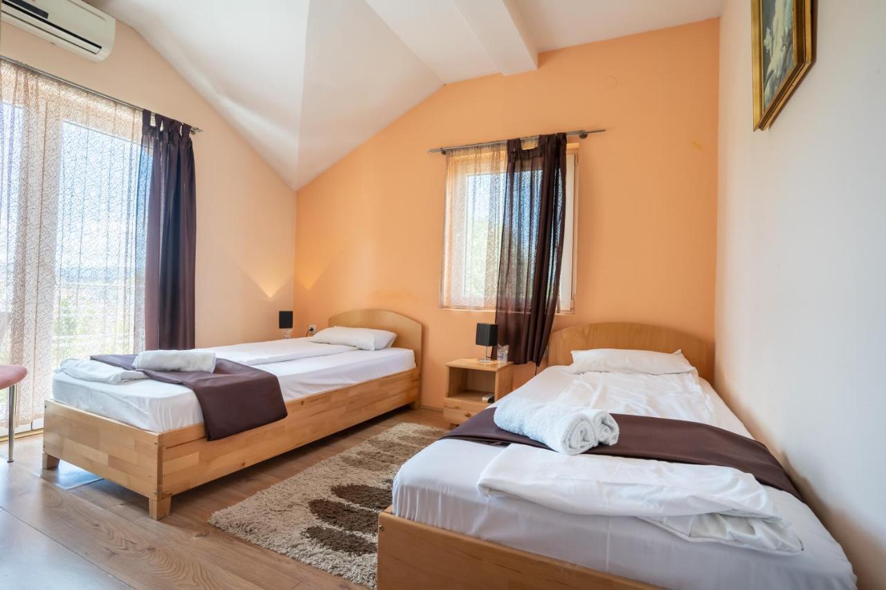 Knjazevac Garni Hotel Mali Predah المظهر الخارجي الصورة