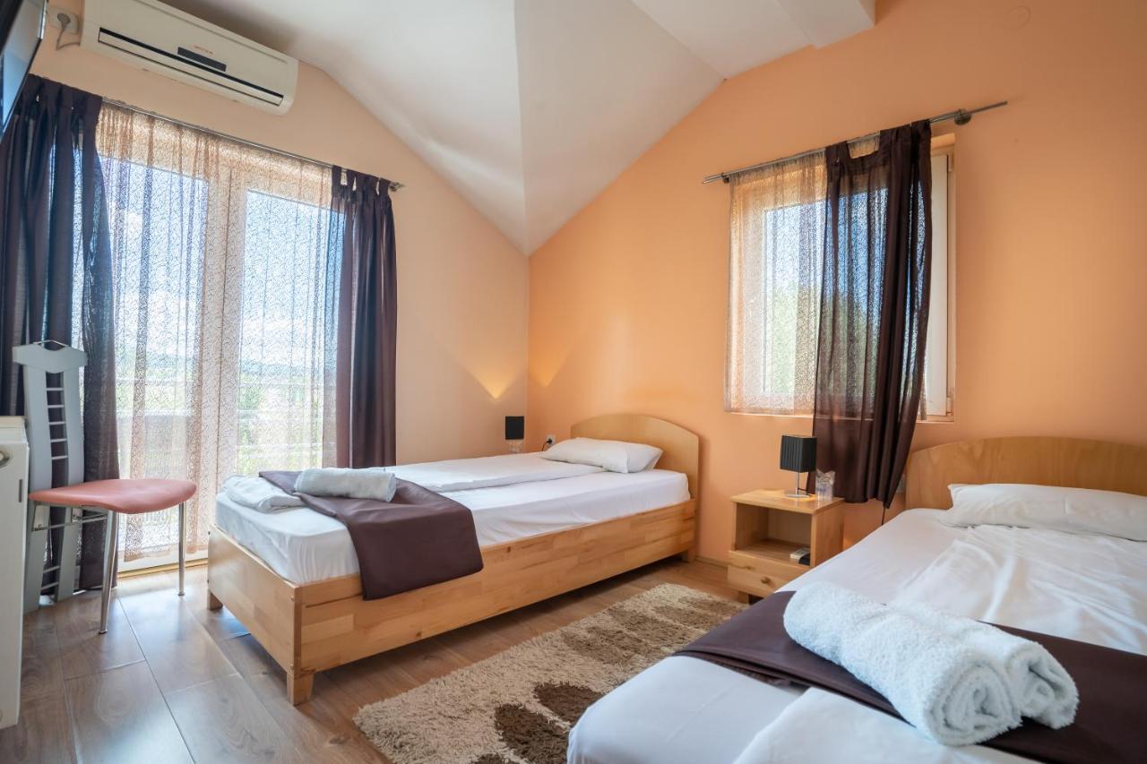 Knjazevac Garni Hotel Mali Predah المظهر الخارجي الصورة